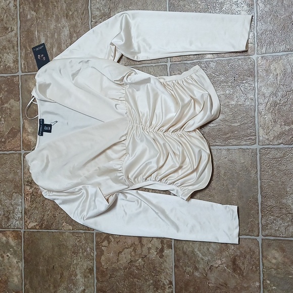 Sincerly Jules Tops - NWT Sincerely Jules Cream Blouse Dresssy shirt